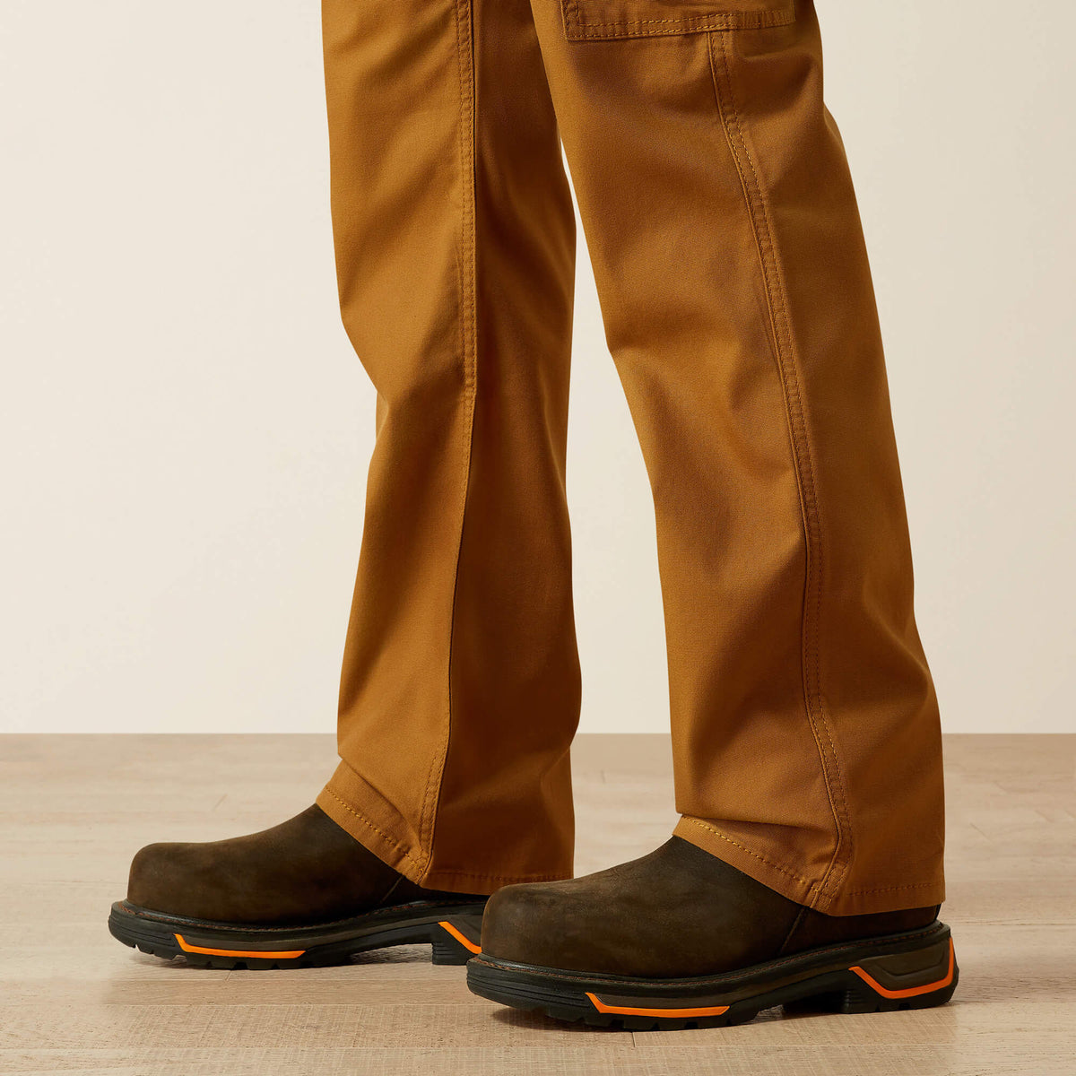FR M4 Relaxed Lightweight Cargo DuraStretch Straight Leg Pants Men | Ariat online shop