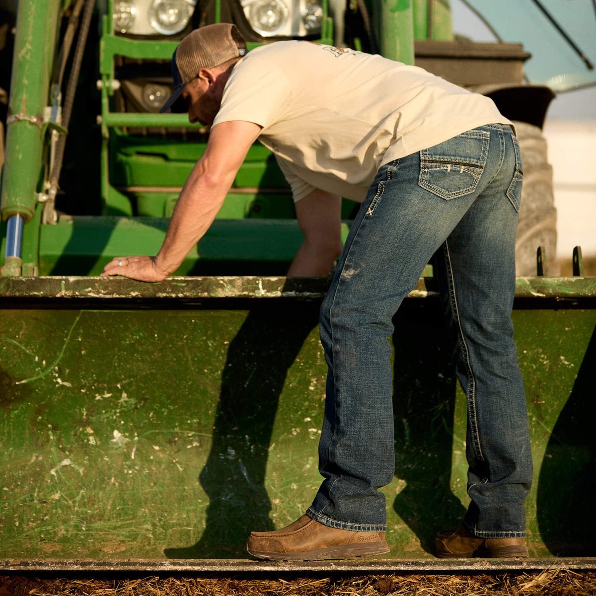 M7 Rocker Stretch Coltrane Stackable Straight Leg Jean Men | Ariat online shop