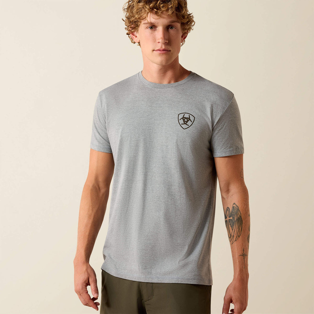 Ariat Banner Badge T-Shirt Men | Ariat online shop