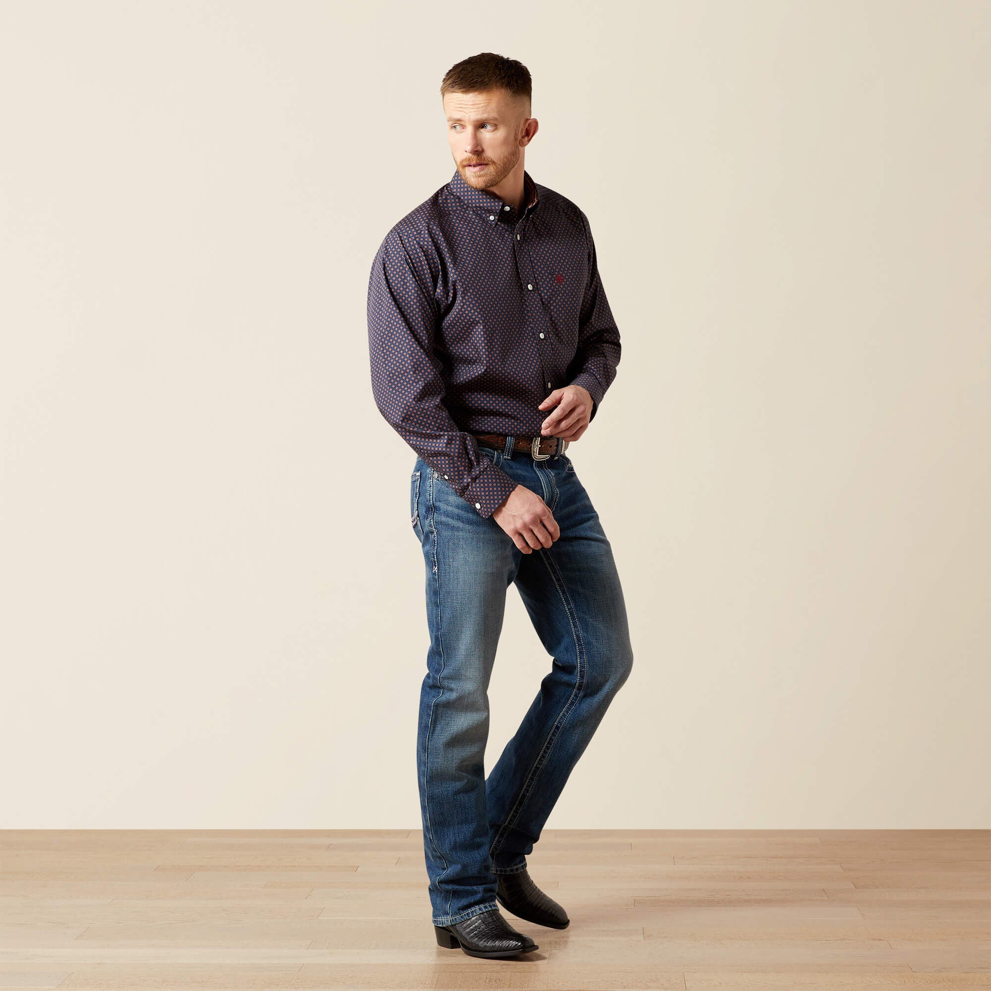 Wrinkle Free Briggs Classic Fit Shirt Men | Ariat for sale