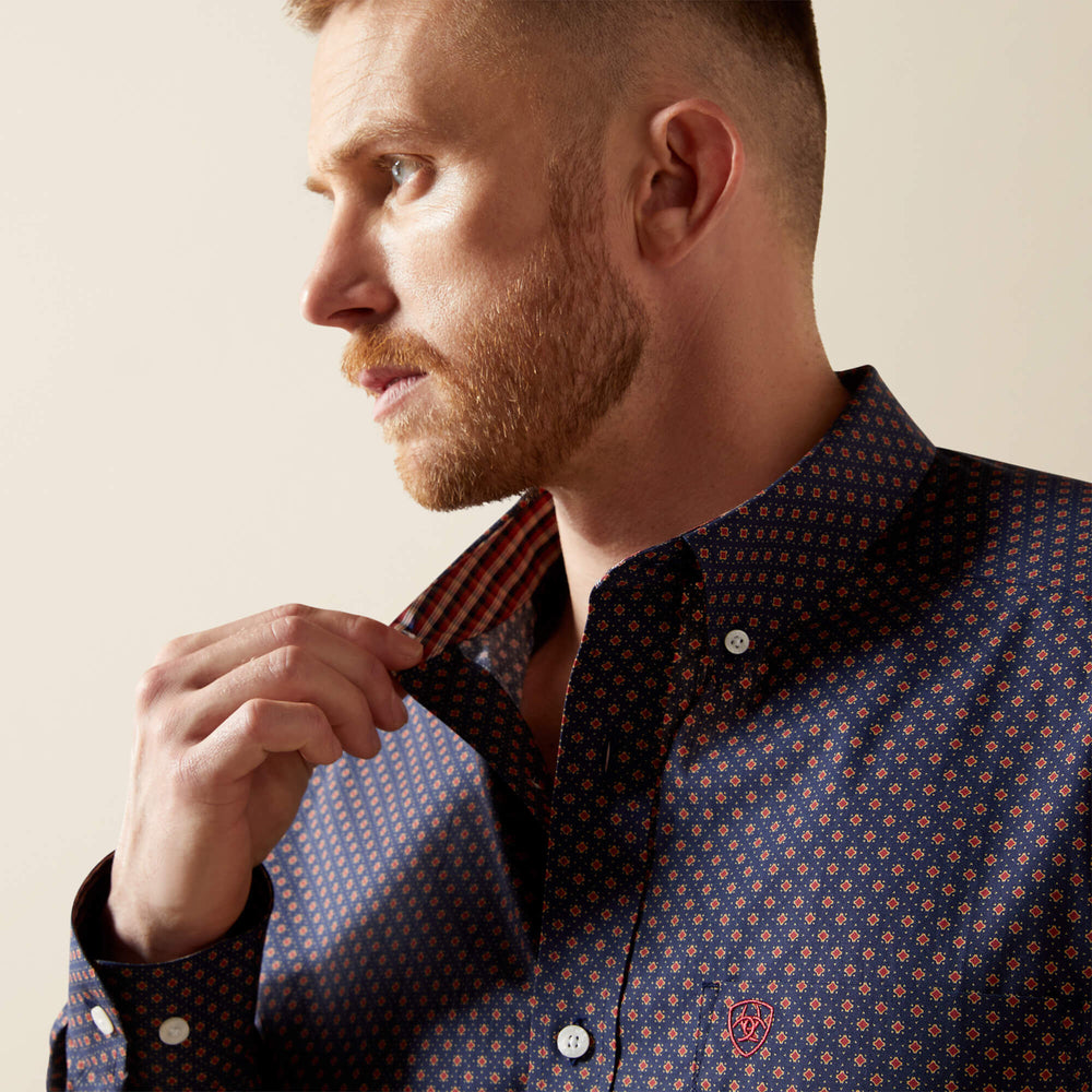 Wrinkle Free Briggs Classic Fit Shirt Men | Ariat for sale
