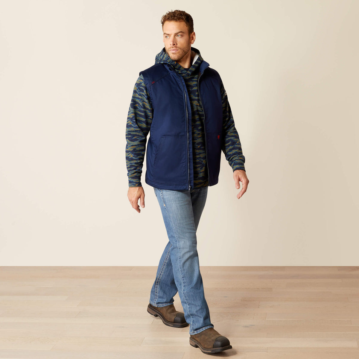 FR Basic Insulated Vest Men | Ariat for sale