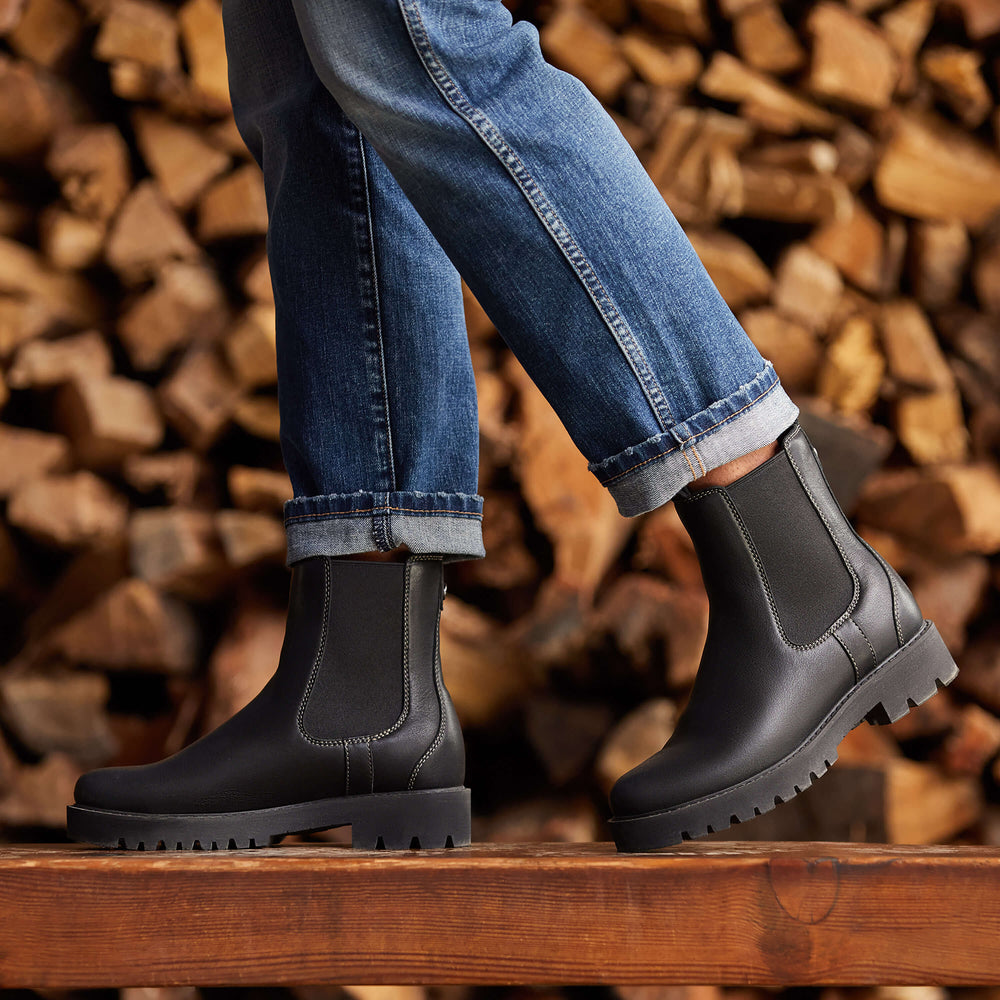 Wexford Lug Mid Waterproof Chelsea Boot Women | Ariat outlet