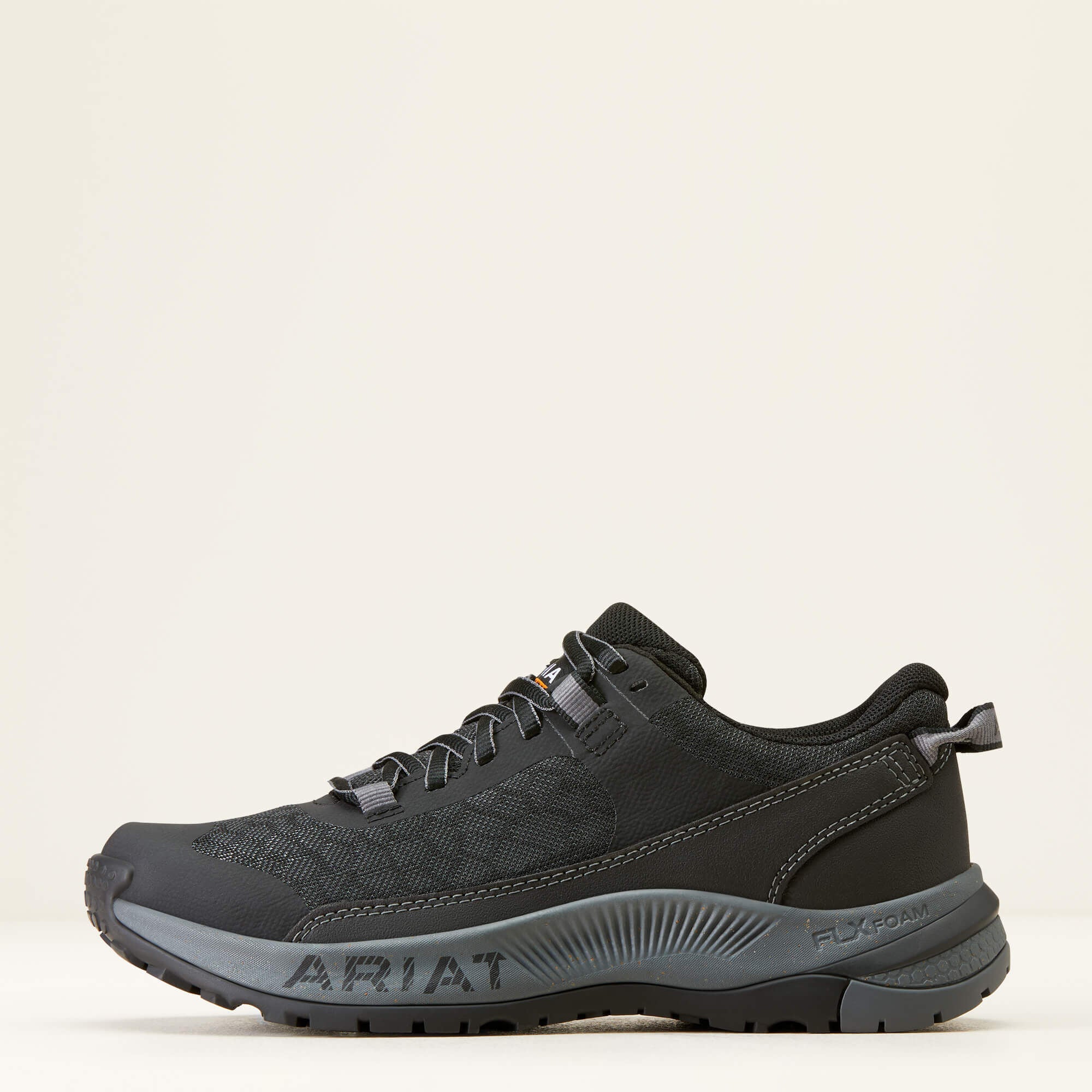 Outpace Shift Work Shoe Women | Ariat online shop