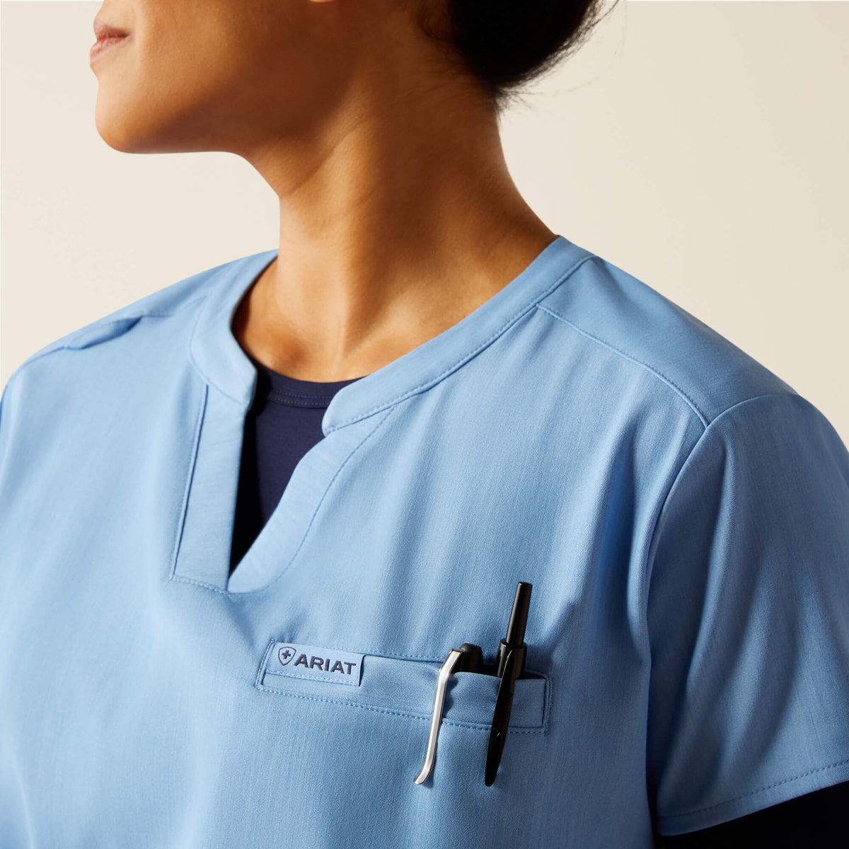 Eliza Fashion Scrub Top Women | Ariat online shop