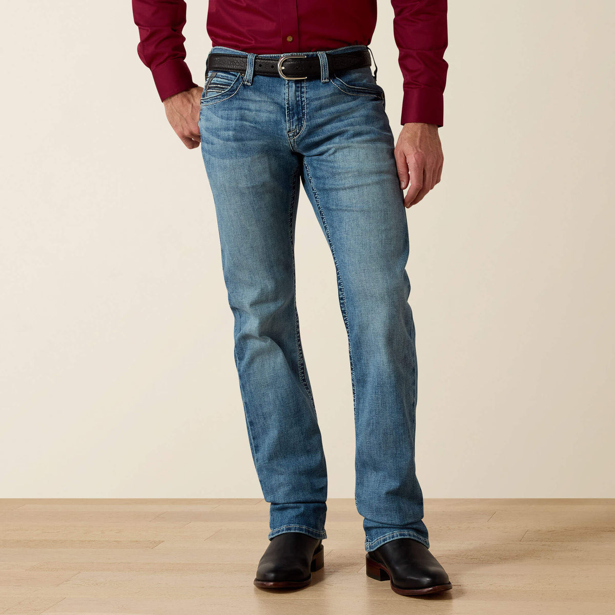 M7 Slim Wessley Straight Jean Trends | Ariat online shop