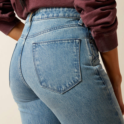 Ultra High Rise Cheyenne Yoke Tomboy Straight Leg Jean Trends | Ariat sale